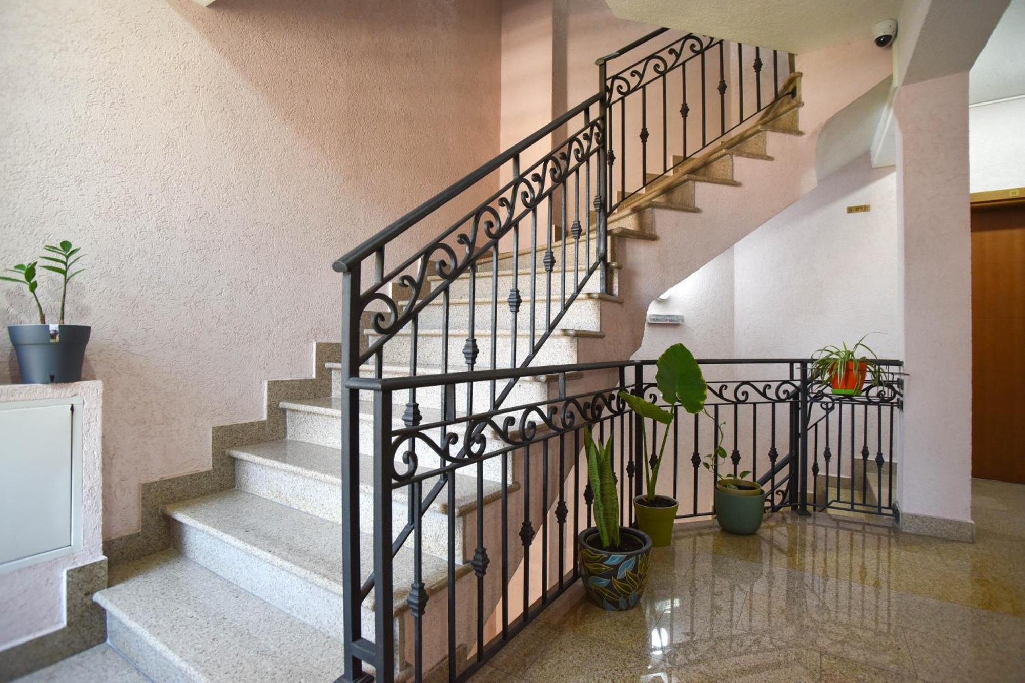 Apartment Golden Lavender Μπούντβα Εξωτερικό φωτογραφία